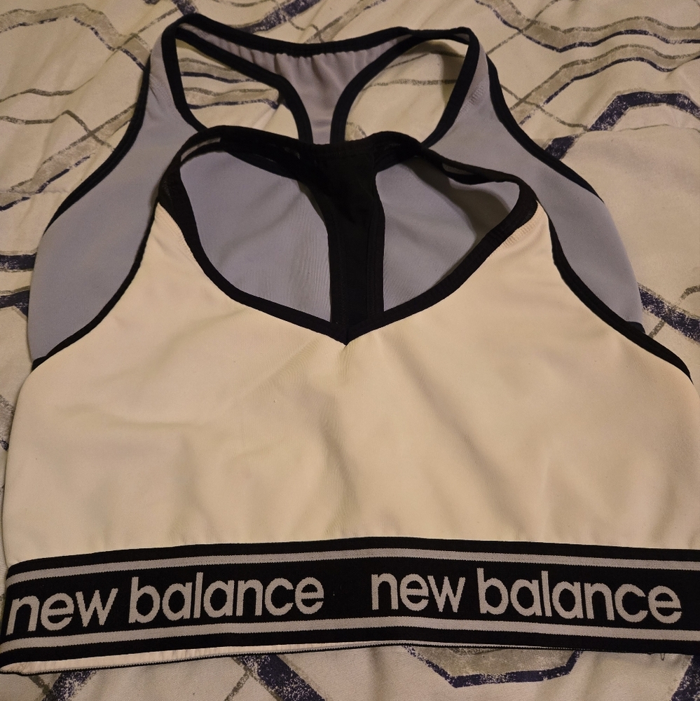 New Balance Women's White and Purple Sports Bras